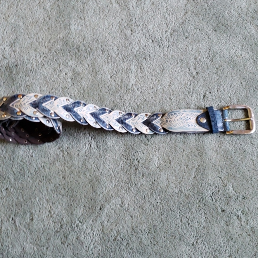 NWOT blue painted belt